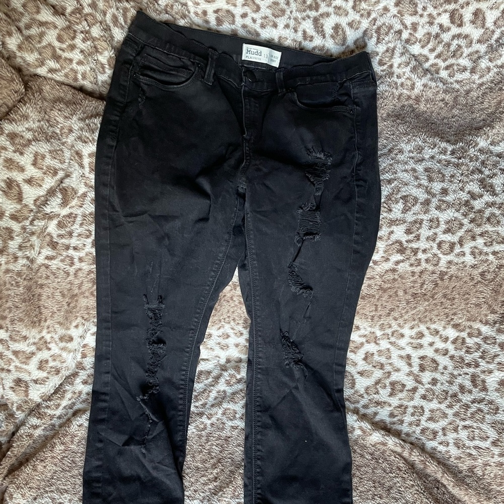 Mudd skinny distressed jeans